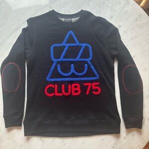 Club 75 Men's Black Crewneck Sweater. Size L but fits like M.